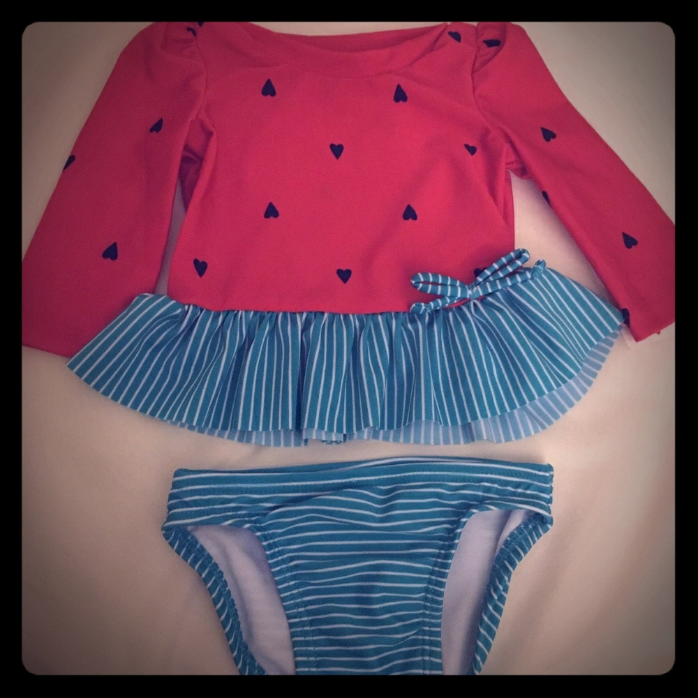 Girls swimsuit